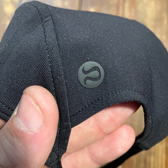 Lululemon facemask - Picture 2 of 6